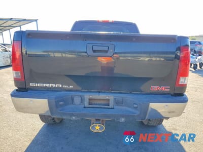Zdjęcie 6 z 13 samochodu: 2007 GMC NEW SIERRA C1500 VIN:2GTEC19C671597427 - miniatura