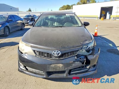 Piąte zdjęcie samochodu w środku: 2012 TOYOTA CAMRY SE VIN:4T1BF1FKXCU033005 - miniatura