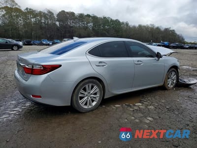 Trzecie zdjęcie samochodu z tyłu: 2015 LEXUS ES 350 BASE VIN:JTHBK1GG1F2202045 - miniatura