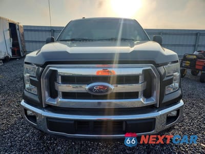 Piąte zdjęcie samochodu w środku: 2016 FORD F150 SUPERCREW VIN:1FTEW1CG4GKD00903 - miniatura