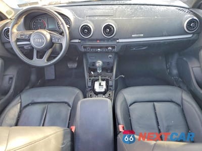 Zdjęcie 8 z 13 samochodu: 2018 AUDI A3 PREMIUM VIN:WAUAUGFFXJ1000397 - miniatura