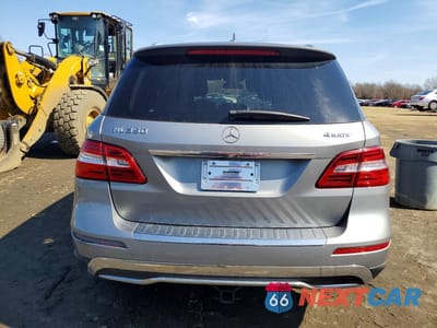 Zdjęcie 6 z 12 samochodu: 2015 MERCEDES-BENZ ML 350 4MATIC VIN:4JGDA5HB1FA467556 - miniatura