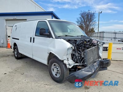Czwarte zdjęcie samochodu z boku: 2014 CHEVROLET EXPRESS G2500 VIN:1GCWGFCA9E1192212 - miniatura