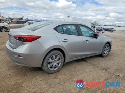 Trzecie zdjęcie samochodu z tyłu: 2015 MAZDA 3 SV VIN:JM1BM1T79F1246091 - miniatura