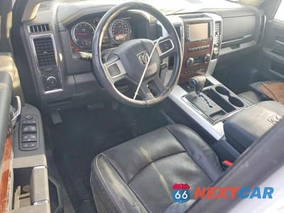 Zdjęcie 8 z 12 samochodu: 2010 DODGE RAM 1500 VIN:1D7RB1CT1AS212494 - miniatura