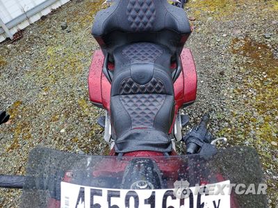 Piąte zdjęcie samochodu w środku: 2018 HONDA GL1800 VIN:JH2SC7904JK001855 - miniatura