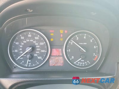 Zdjęcie 9 z 11 samochodu: 2008 BMW 328 I VIN:WBAVA33528KX87509 - miniatura