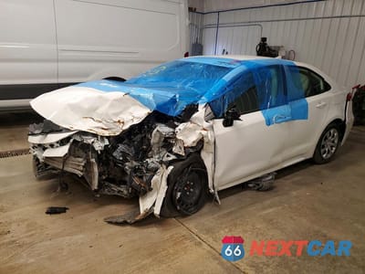 2025 TOYOTA COROLLA HYBRID LE JTDBCMFE0S3092786 - główne zdjęcie licytacji z USA - miniatura