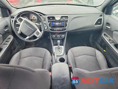Zdjęcie 8 z 11 samochodu: 2013 CHRYSLER 200 TOURING VIN:1C3CCBBGXDN527017 - miniatura
