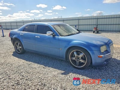 Czwarte zdjęcie samochodu z boku: 2007 CHRYSLER 300C VIN:2C3KA63H27H835859 - miniatura
