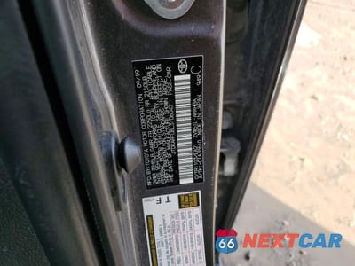 Zdjęcie 12 z 12 samochodu: 2020 TOYOTA PRIUS LIMITED VIN:JTDKARFU8L3106042 - miniatura