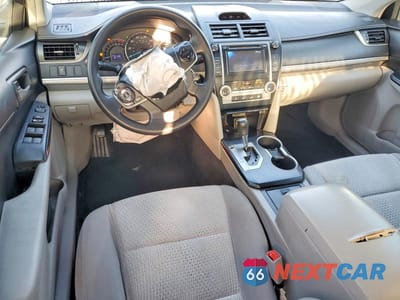 Zdjęcie 8 z 12 samochodu: 2013 TOYOTA CAMRY LE VIN:4T4BF1FK2DR305554 - miniatura