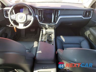 Zdjęcie 8 z 12 samochodu: 2024 VOLVO S60 CORE VIN:7JRL12FK2RG308341 - miniatura