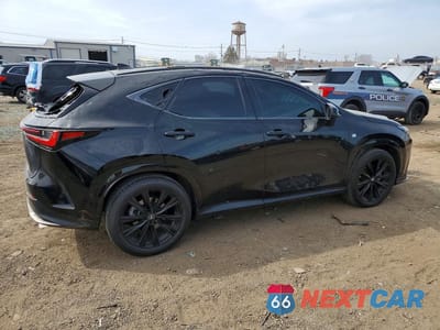 Trzecie zdjęcie samochodu z tyłu: 2024 LEXUS NX 350 F SPORT HANDLING VIN:2T2KGCEZ0RC032653 - miniatura