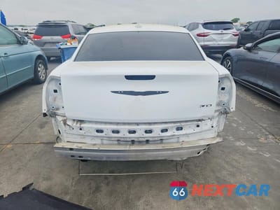 Zdjęcie 6 z 13 samochodu: 2022 CHRYSLER 300 TOURING L VIN:2C3CCADGXNH203793 - miniatura