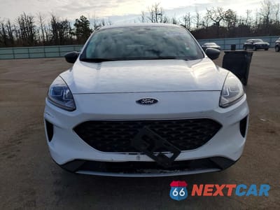 Piąte zdjęcie samochodu w środku: 2022 FORD ESCAPE SE VIN:1FMCU9BZ8NUA24706 - miniatura