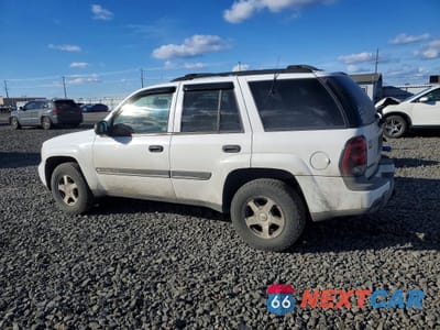 Drugie zdjęcie samochodu z przodu: 2002 CHEVROLET TRAILBLAZER VIN:1GNDT13S822301058 - miniatura