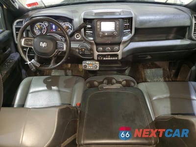 Zdjęcie 8 z 12 samochodu: 2021 RAM 5500 FLATBED TRUCK VIN:3C7WRNEL8MG699222 - miniatura