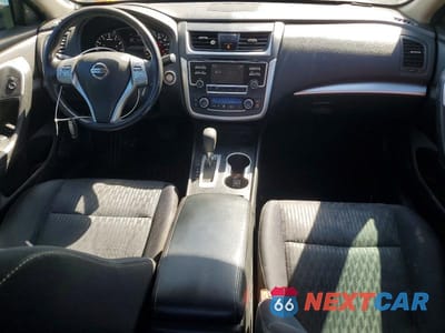 Zdjęcie 8 z 13 samochodu: 2017 NISSAN ALTIMA 2.5 SV VIN:1N4AL3AP6HC291693 - miniatura