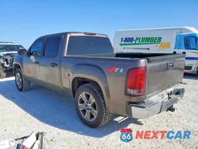 Drugie zdjęcie samochodu z przodu: 2008 GMC SIERRA C1500 VIN:2GTEC13J781277445 - miniatura