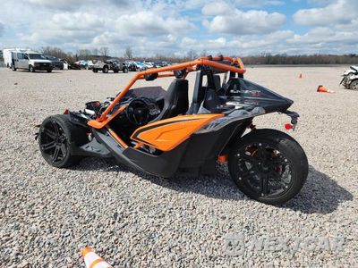Drugie zdjęcie samochodu z przodu: 2017 POLARIS SLINGSHOT SLR VIN:57XAARFA5H8123819 - miniatura