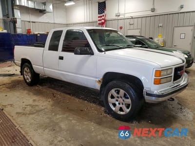 Czwarte zdjęcie samochodu z boku: 1997 GMC SIERRA K1500 VIN:2GTEK19R0V1510643 - miniatura