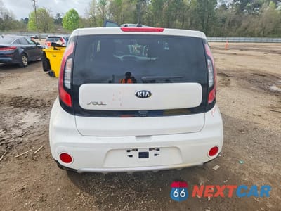Zdjęcie 6 z 13 samochodu: 2018 KIA SOUL + VIN:KNDJP3A55J7901062 - miniatura