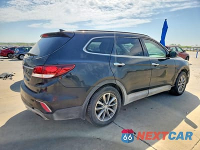 Trzecie zdjęcie samochodu z tyłu: 2018 HYUNDAI SANTA FE SE VIN:KM8SM4HF5JU278069 - miniatura