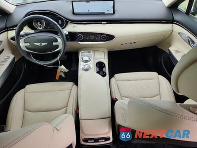 Zdjęcie 8 z 13 samochodu: 2023 GENESIS GV70 2.5T STANDARD VIN:KMUMADTB7PU097006 - miniatura