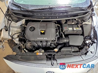 Zdjęcie 11 z 13 samochodu: 2017 KIA FORTE LX VIN:3KPFL4A70HE121005 - miniatura