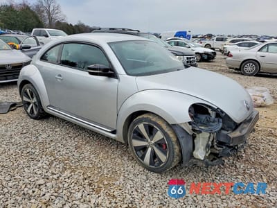 Czwarte zdjęcie samochodu z boku: 2012 VOLKSWAGEN BEETLE TURBO VIN:3VWVA7AT6CM618443 - miniatura