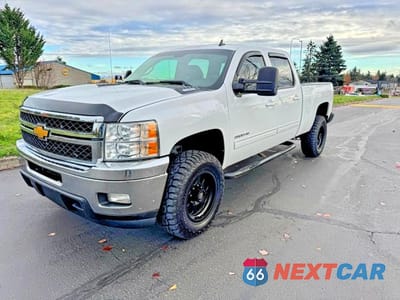 Drugie zdjęcie samochodu z przodu: 2013 CHEVROLET SILVERADO K2500 HEAVY DUTY LTZ VIN:1GC1KYE84DF230977 - miniatura