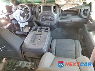 Zdjęcie 8 z 13 samochodu: 2024 CHEVROLET SILVERADO K3500 VIN:1GB4YSEY0RF354488 - miniatura