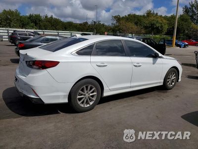 Trzecie zdjęcie samochodu z tyłu: 2019 HYUNDAI SONATA SE VIN:5NPE24AF6KH739146 - miniatura