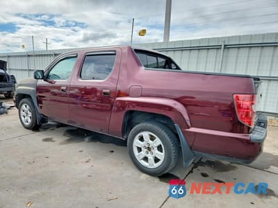 Drugie zdjęcie samochodu z przodu: 2010 HONDA RIDGELINE RTL VIN:5FPYK1F53AB012630 - miniatura