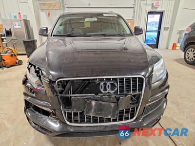 Piąte zdjęcie samochodu w środku: 2014 AUDI Q7 PRESTIGE VIN:WA1DGAFEXED018215 - miniatura