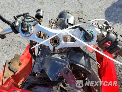 Zdjęcie 7 z 10 samochodu: 2024 DUCATI PANIGALE V4S VIN:ZDMDAGWW1RB009170 - miniatura