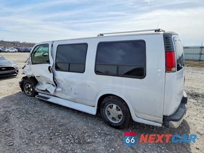 Drugie zdjęcie samochodu z przodu: 1998 CHEVROLET EXPRESS G1500 VIN:1GBFG15R7W1069410 - miniatura