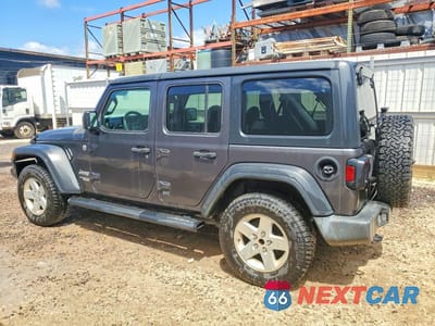 Drugie zdjęcie samochodu z przodu: 2018 JEEP WRANGLER UNLIMITED SPORT VIN:1C4HJXDN6JW266491 - miniatura