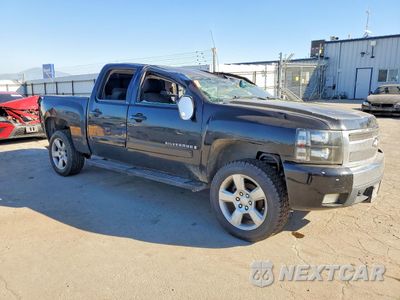 Czwarte zdjęcie samochodu z boku: 2008 CHEVROLET SILVERADO C1500 VIN:3GCEC13J38G149484 - miniatura