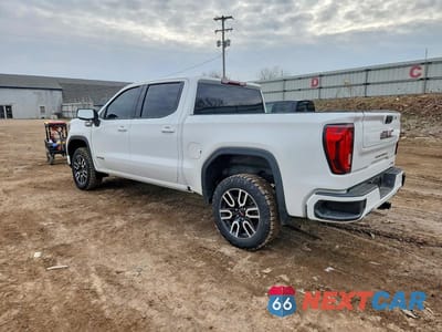 Drugie zdjęcie samochodu z przodu: 2023 GMC SIERRA K1500 AT4 VIN:1GTUUEE87PZ223014 - miniatura