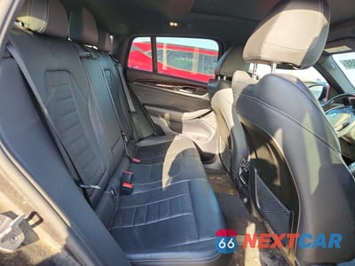 Zdjęcie 11 z 12 samochodu: 2019 BMW X4 XDRIVE30I VIN:5UXUJ3C53KLG51827 - miniatura