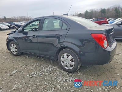 Drugie zdjęcie samochodu z przodu: 2015 CHEV SONIC LS VIN:1G1JA5SH0F4167440 - miniatura
