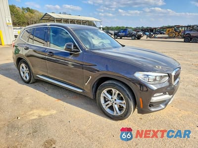 Czwarte zdjęcie samochodu z boku: 2019 BMW X3 SDRIVE30I VIN:5UXTR7C53KLF31635 - miniatura