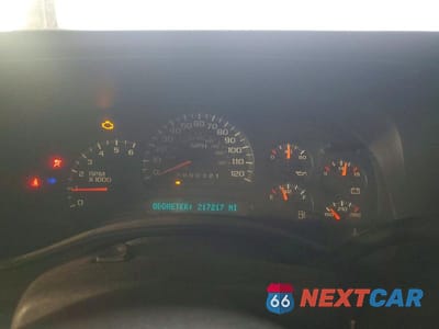 Zdjęcie 9 z 11 samochodu: 2006 CHEVROLET SILVERADO VIN:3GCEC14X76G262760 - miniatura