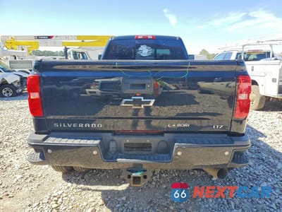 Zdjęcie 6 z 12 samochodu: 2018 CHEVROLET SILVERADO K3500 LTZ VIN:1GC4K0EY2JF112792 - miniatura