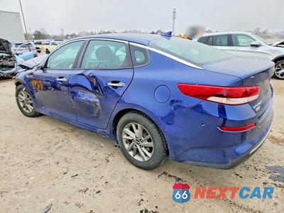 Drugie zdjęcie samochodu z przodu: 2019 KIA OPTIMA LX VIN:5XXGT4L32KG317007 - miniatura