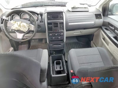 Zdjęcie 8 z 13 samochodu: 2010 DODGE GRAND CARAVAN SE VIN:2D4RN4DE9AR303620 - miniatura