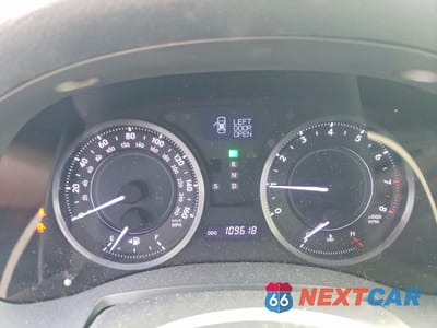 Zdjęcie 9 z 13 samochodu: 2011 LEXUS IS 250C BASE VIN:JTHFF2C2XB2521184 - miniatura