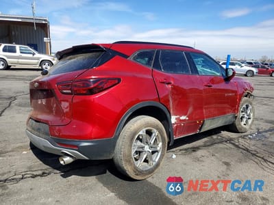 Trzecie zdjęcie samochodu z tyłu: 2023 CHEVROLET BLAZER 2LT VIN:3GNKBCR46PS195493 - miniatura